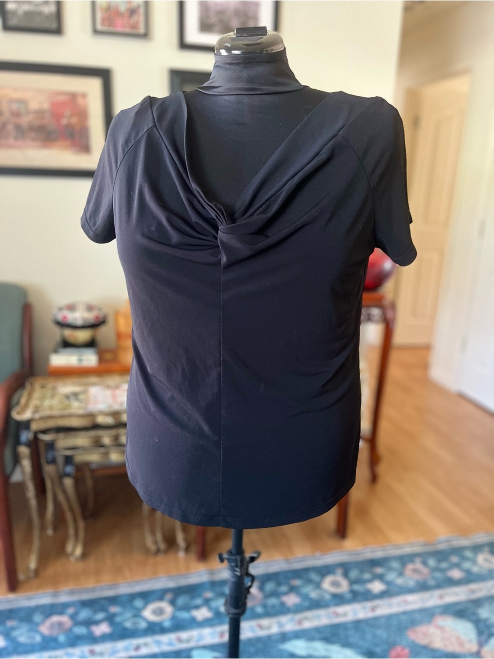 Coldwater Creek Black Twist-Back Short Sleeve Top